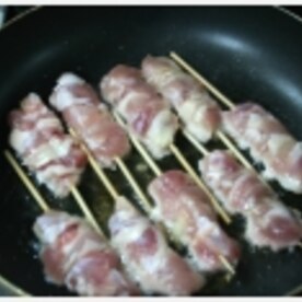 フライパンで簡単 焼き鳥タレ味 レシピ 作り方 By Mane11 楽天レシピ フライパンで簡単 焼き鳥タレ味 レシピ 作り方 By Mane11 楽天レシピ